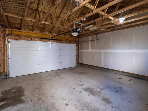 903 Morris Way, Leduc, AB - Indoor Photo Showing Garage