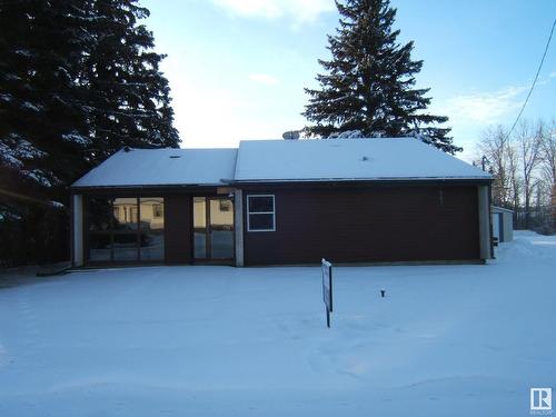 4901 47 Avenue, Myrnam, AB - Outdoor