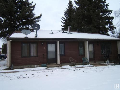 4901 47 Avenue, Myrnam, AB - Outdoor