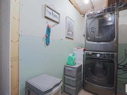 14 Bluebird Crescent, Sherwood Park, AB - Indoor Photo Showing Laundry Room