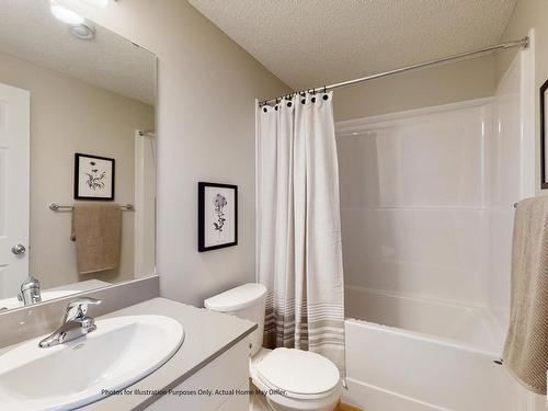 648 174 Avenue, Edmonton, AB - Indoor Photo Showing Bathroom