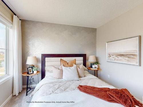 648 174 Avenue, Edmonton, AB - Indoor Photo Showing Bedroom