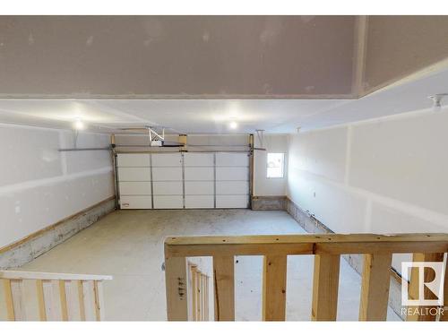 5 Claystone Way, Fort Saskatchewan, AB - Indoor Photo Showing Garage