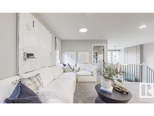 20 Meadowbrook Way, Spruce Grove, AB - Indoor Photo Showing Living Room