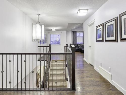 3131 Winspear Crescent Sw, Edmonton, AB - Indoor Photo Showing Other Room