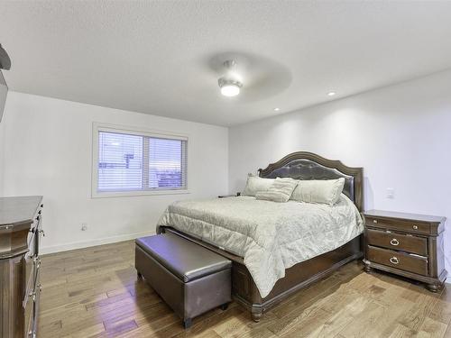 3131 Winspear Crescent Sw, Edmonton, AB - Indoor Photo Showing Bedroom