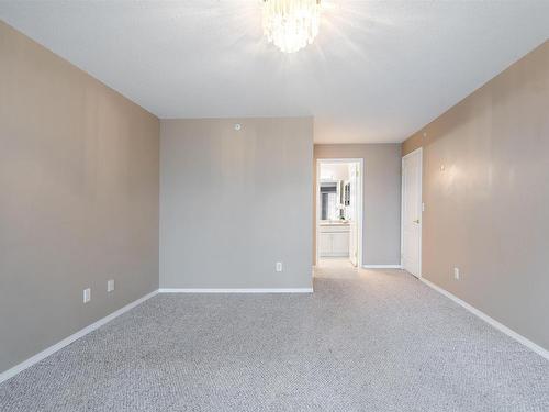 507 237 Youville Drive E, Edmonton, AB - Indoor Photo Showing Other Room