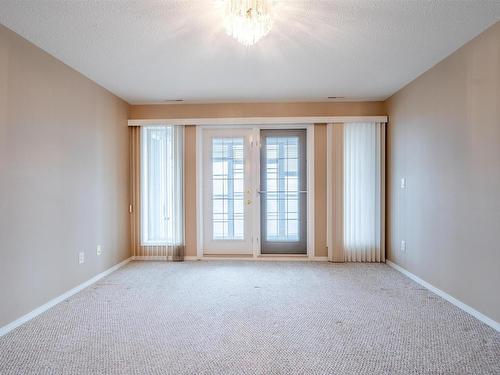 507 237 Youville Drive E, Edmonton, AB - Indoor Photo Showing Other Room