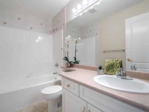 507 237 Youville Drive E, Edmonton, AB - Indoor Photo Showing Bathroom