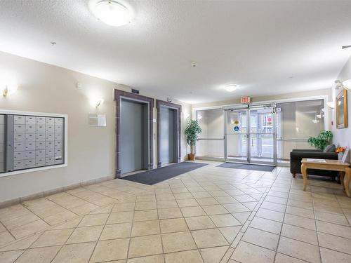 507 237 Youville Drive E, Edmonton, AB - Indoor Photo Showing Other Room