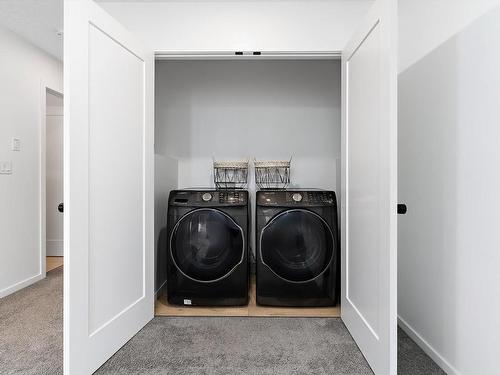 8032 174A Avenue, Edmonton, AB - Indoor Photo Showing Laundry Room