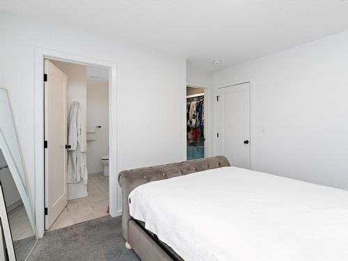 8032 174A Avenue, Edmonton, AB - Indoor Photo Showing Bedroom