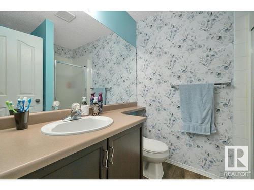 215 17459 98A Avenue, Edmonton, AB - Indoor Photo Showing Bathroom