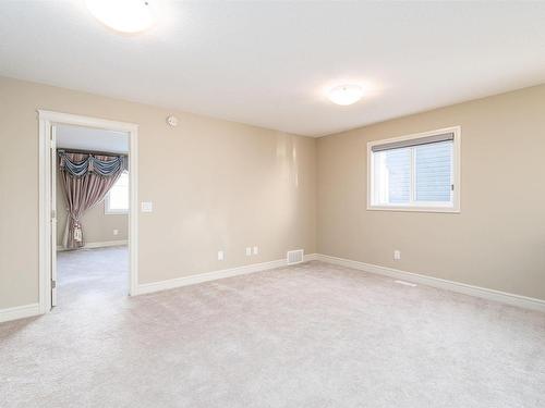 16320 17 Avenue Sw, Edmonton, AB - Indoor Photo Showing Other Room