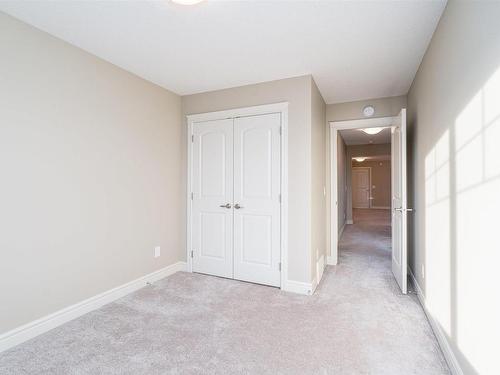 16320 17 Avenue Sw, Edmonton, AB - Indoor Photo Showing Other Room