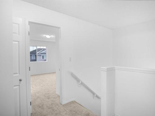 16 120 Magrath Road, Edmonton, AB - Indoor Photo Showing Other Room