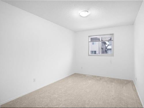 16 120 Magrath Road, Edmonton, AB - Indoor Photo Showing Other Room