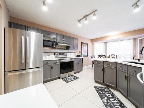 13035 35 Street, Edmonton, AB - Indoor Photo Showing Kitchen