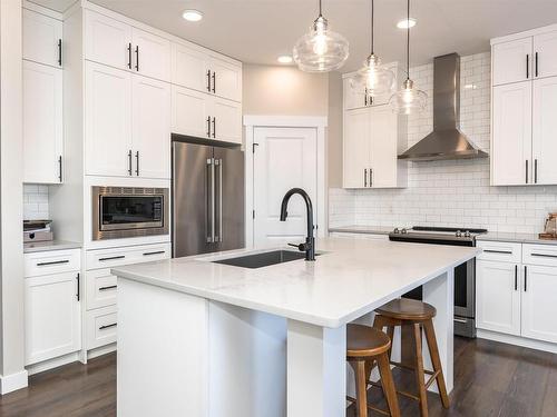 130 Ambleside Way, Sherwood Park, AB - Indoor Photo Showing Kitchen With Upgraded Kitchen