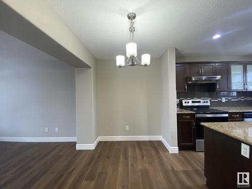 1460 33A Street, Edmonton, AB - Indoor Photo Showing Kitchen