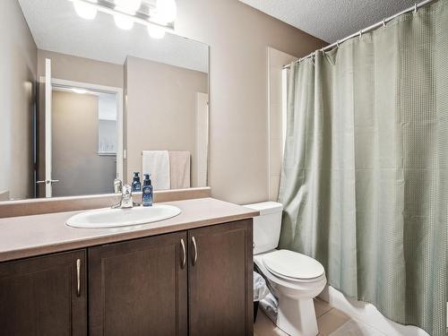 80 Meadowland Crescent, Spruce Grove, AB - Indoor Photo Showing Bathroom