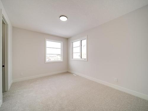 4003 Ginsburg Crescent, Edmonton, AB - Indoor Photo Showing Other Room