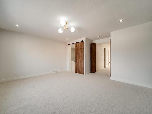 4003 Ginsburg Crescent, Edmonton, AB - Indoor Photo Showing Other Room