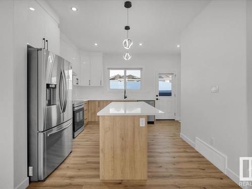 16546 21 Avenue, Edmonton, AB - Indoor Photo Showing Kitchen With Upgraded Kitchen