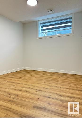 16546 21 Avenue, Edmonton, AB - Indoor Photo Showing Other Room