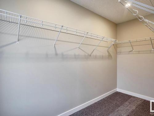 668 Kinglet Boulevard, Edmonton, AB - Indoor With Storage