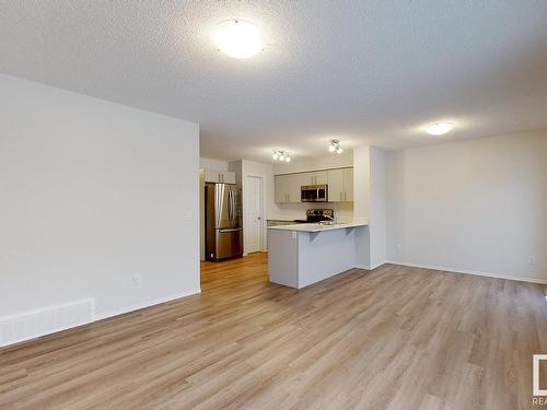 1733 Westerra Wynd, Stony Plain, AB - Indoor Photo Showing Kitchen