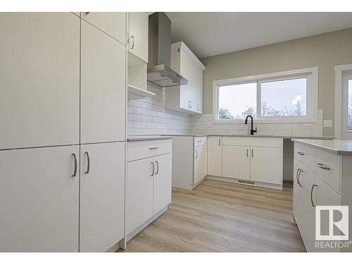 17505 62A Street, Edmonton, AB - Indoor Photo Showing Kitchen