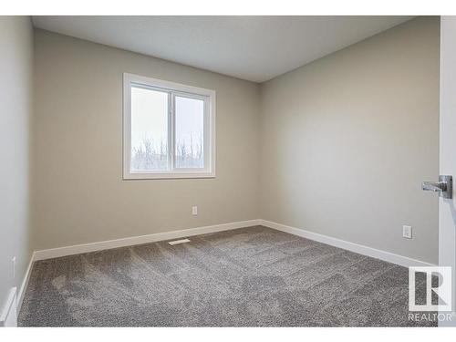 17505 62A Street, Edmonton, AB - Indoor Photo Showing Other Room