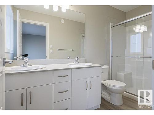 17505 62A Street, Edmonton, AB - Indoor Photo Showing Bathroom