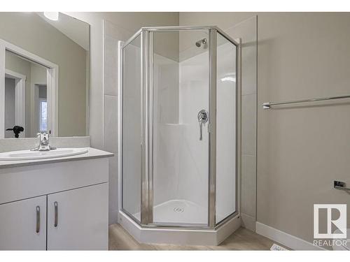 17505 62A Street, Edmonton, AB - Indoor Photo Showing Bathroom