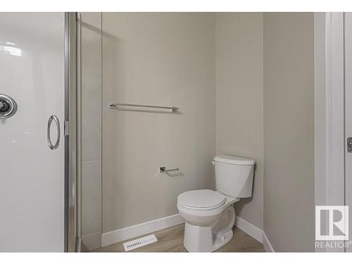 17505 62A Street, Edmonton, AB - Indoor Photo Showing Bathroom