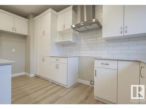 17505 62A Street, Edmonton, AB - Indoor Photo Showing Kitchen