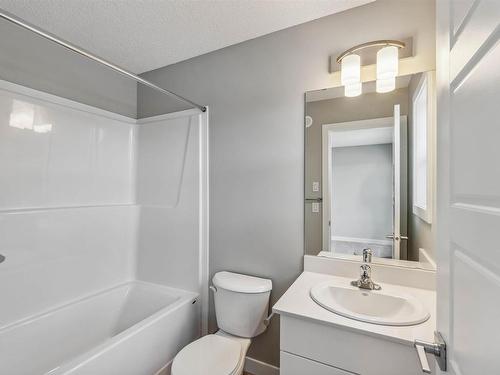 181 Sunland Way, Sherwood Park, AB - Indoor Photo Showing Bathroom