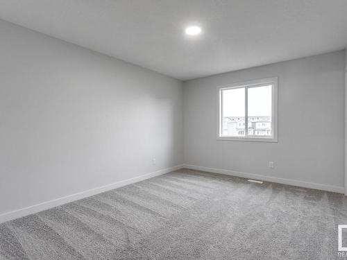 1237 16A Avenue, Edmonton, AB - Indoor Photo Showing Other Room