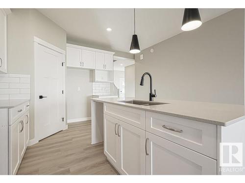 2804 194 Street, Edmonton, AB - Indoor Photo Showing Kitchen