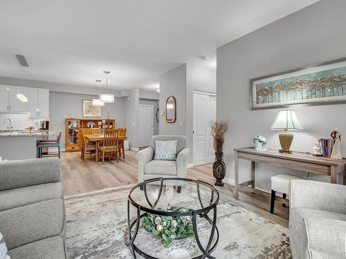 239 1406 Hodgson Way Nw, Edmonton, AB - Indoor Photo Showing Living Room