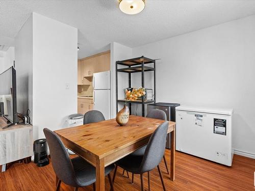 4311 38 Street, Edmonton, AB - Indoor Photo Showing Dining Room