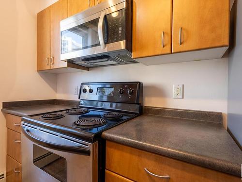 1501 10303 105 Street, Edmonton, AB - Indoor Photo Showing Kitchen