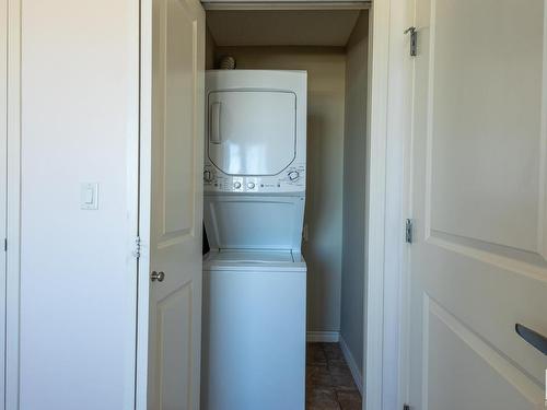 1501 10303 105 Street, Edmonton, AB - Indoor Photo Showing Laundry Room