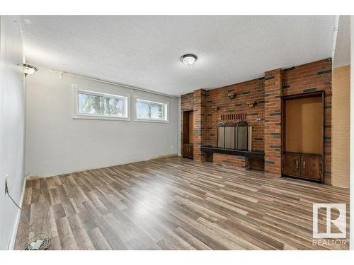 11412 162 Avenue, Edmonton, AB - Indoor With Fireplace