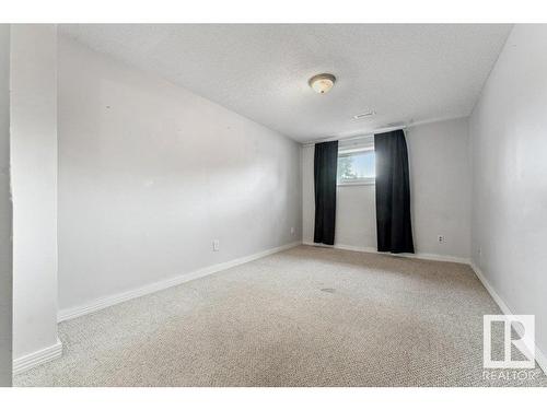 11412 162 Avenue, Edmonton, AB - Indoor Photo Showing Other Room