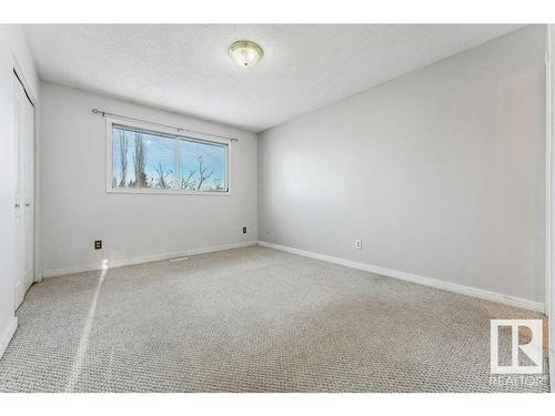 11412 162 Avenue, Edmonton, AB - Indoor Photo Showing Other Room