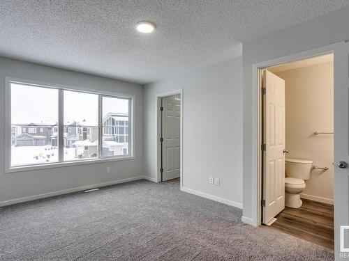 1643 16 Avenue, Edmonton, AB - Indoor