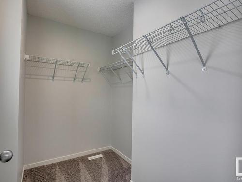 1643 16 Avenue, Edmonton, AB - Indoor With Storage