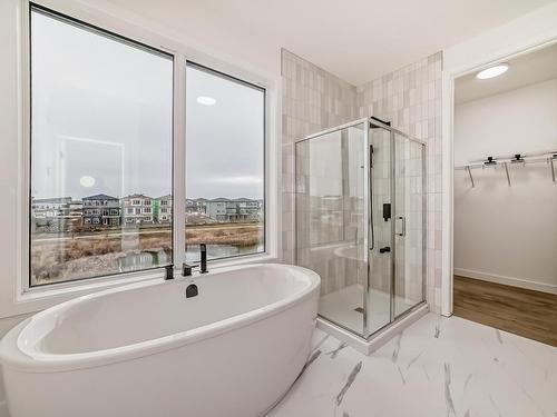 5828 Kootook Link, Edmonton, AB - Indoor Photo Showing Bathroom